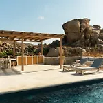Beyond Naxos-exclusive Vacation *