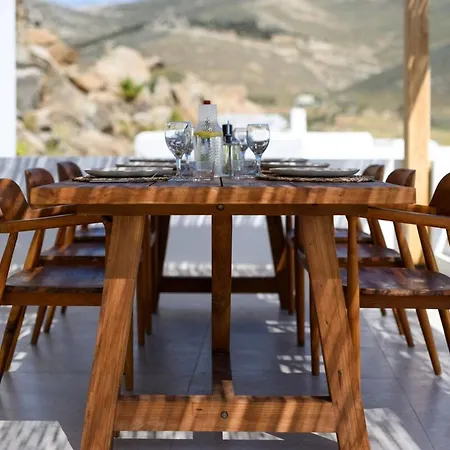 Beyond Naxos-exclusive Vacation *