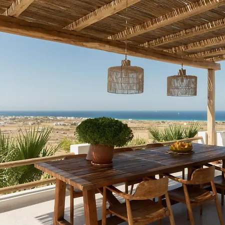 Semesterbostad Beyond Naxos-exclusive Vacation *