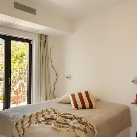 Vakantiehuis Beyond Naxos-exclusive Vacation *